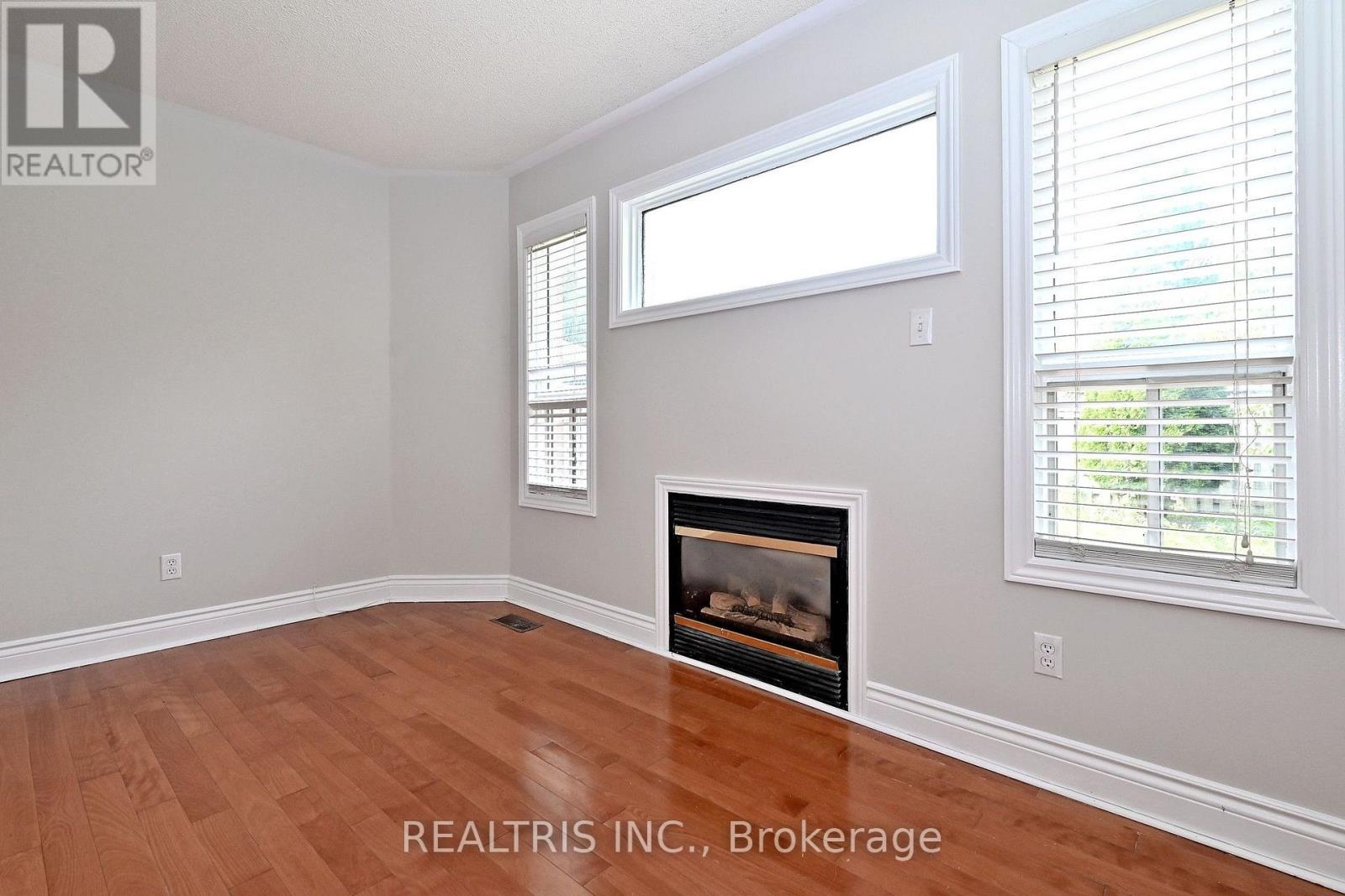 101 Booth Crescent North, Ajax, ON photo 13