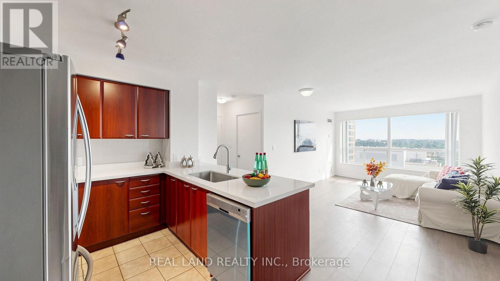 #1809 38 LEE CENTRE DRIVE - Image 21