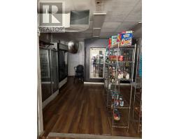 1572 Queen Street E, Toronto, ON M4L1E9 Photo 13