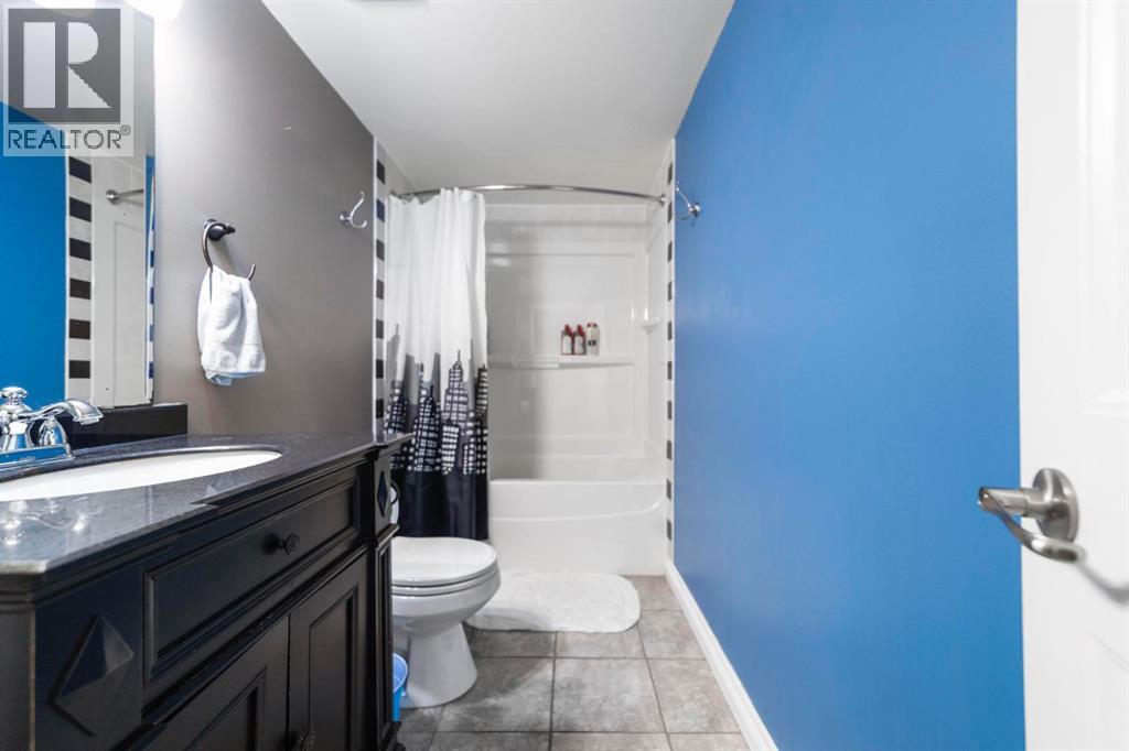 5605 28 Avenue - 24