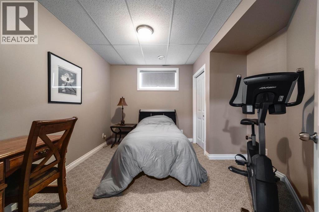 5605 28 Avenue - 23