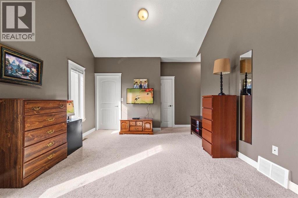 5605 28 Avenue - 12