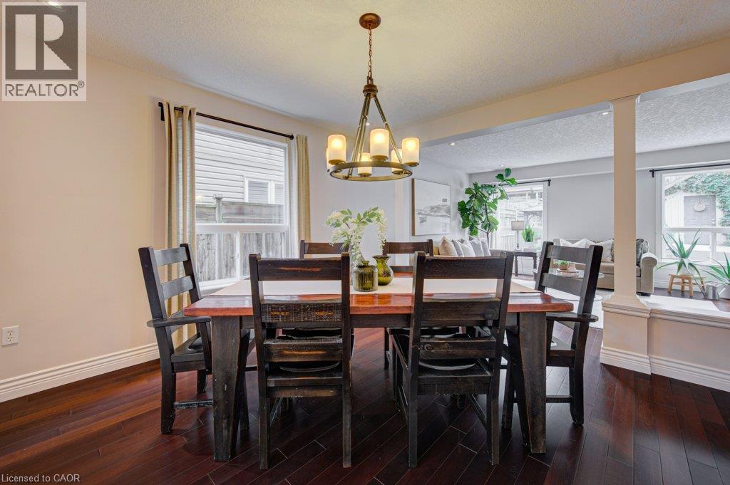 424 SAUVE Crescent, Waterloo — photo 8