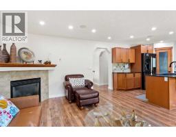 4pc Bathroom - 114 Chapalina Terrace Se, Calgary, AB T2X3X2 Photo 6