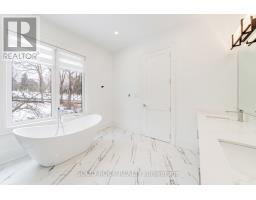 367 Penn Avenue, Newmarket, ON L3Y2S7 Photo 26