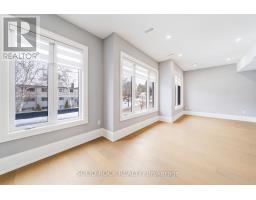 367 Penn Avenue, Newmarket, ON L3Y2S7 Photo 38