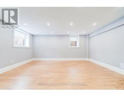 367 Penn Avenue, Newmarket, ON L3Y2S7 Photo 43