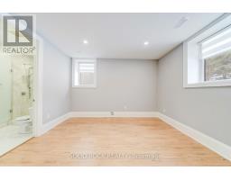 367 Penn Avenue, Newmarket, ON L3Y2S7 Photo 44