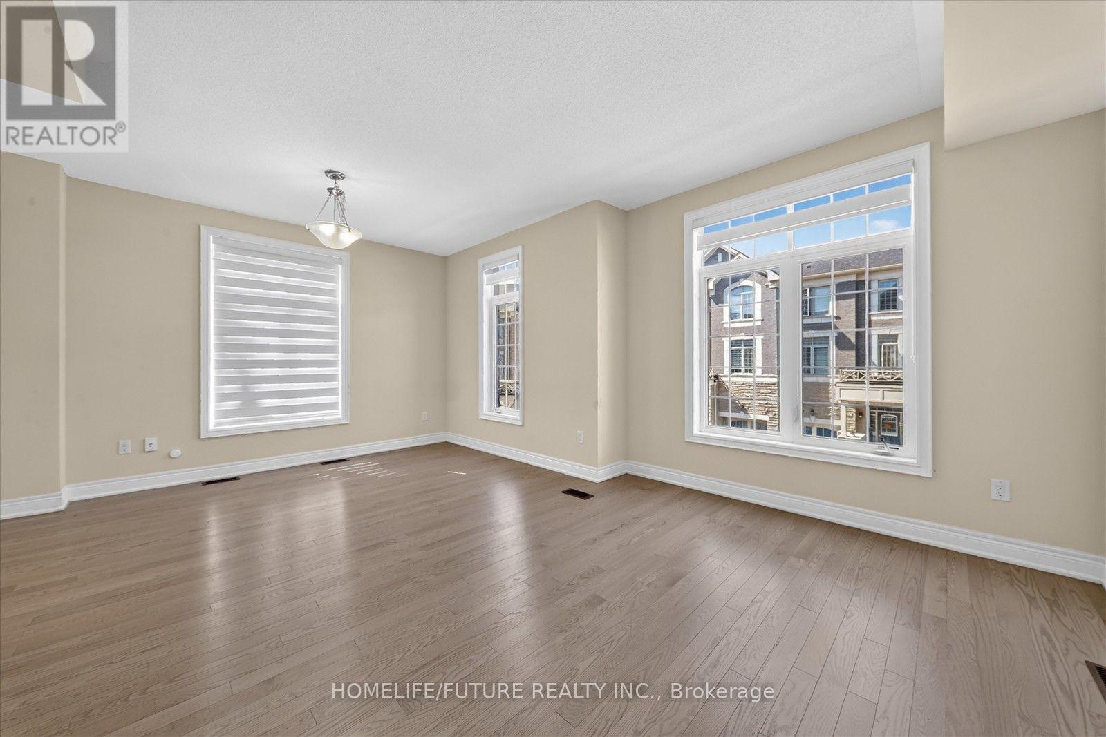 37 ANDRESS WAY - 14
