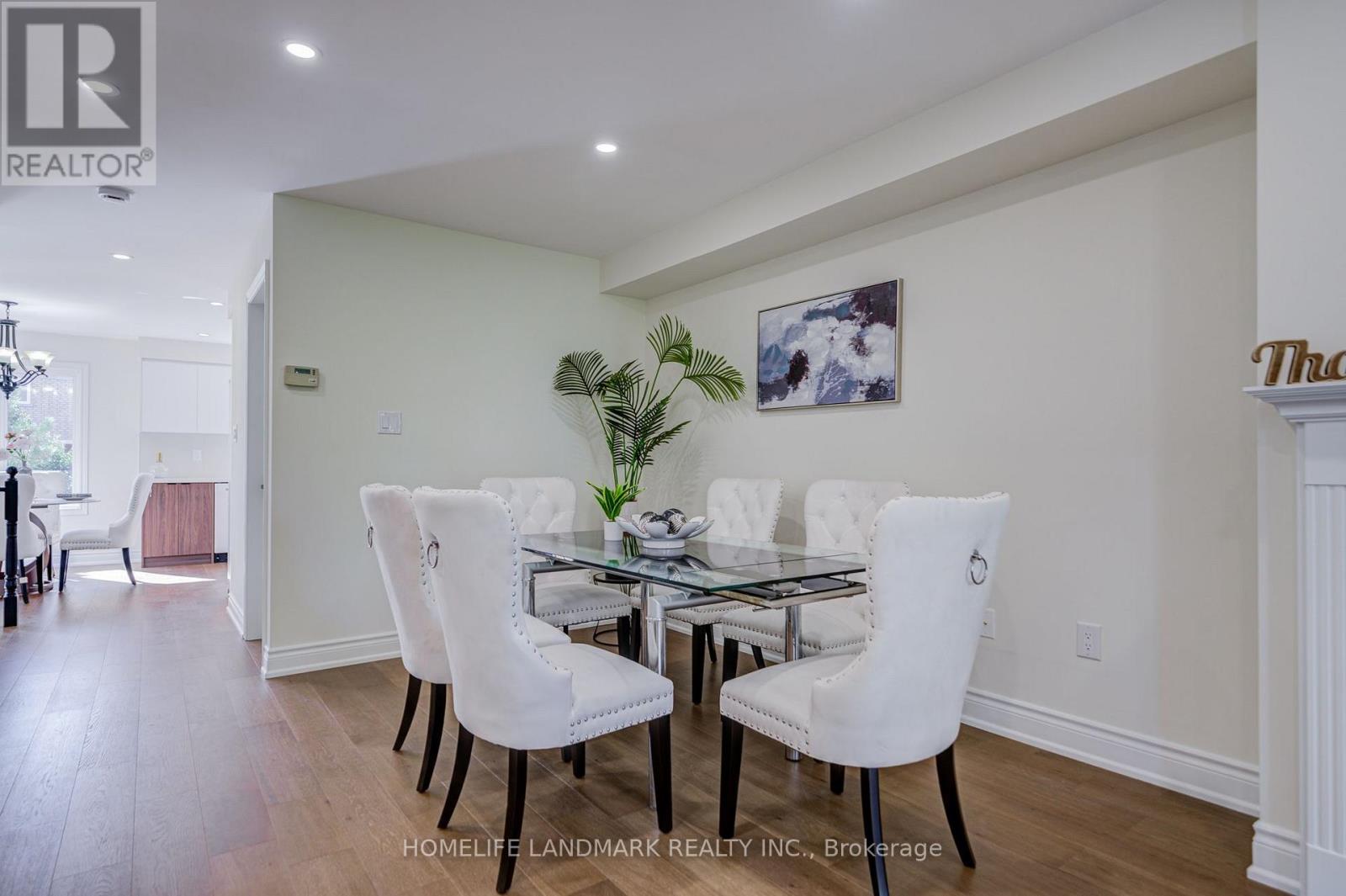178 LEITCHCROFT CRESCENT - 31