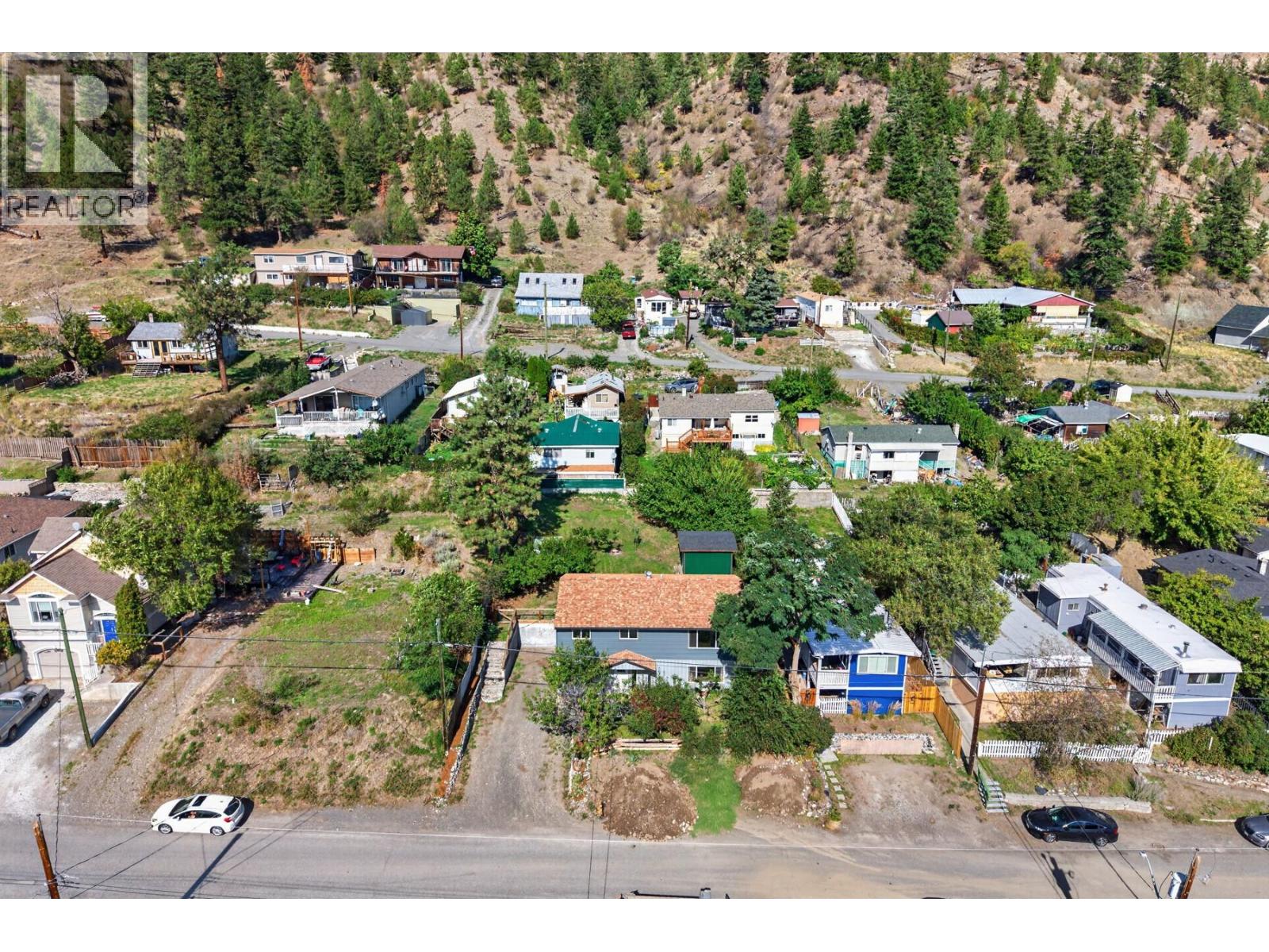 677 Columbia Street - 2