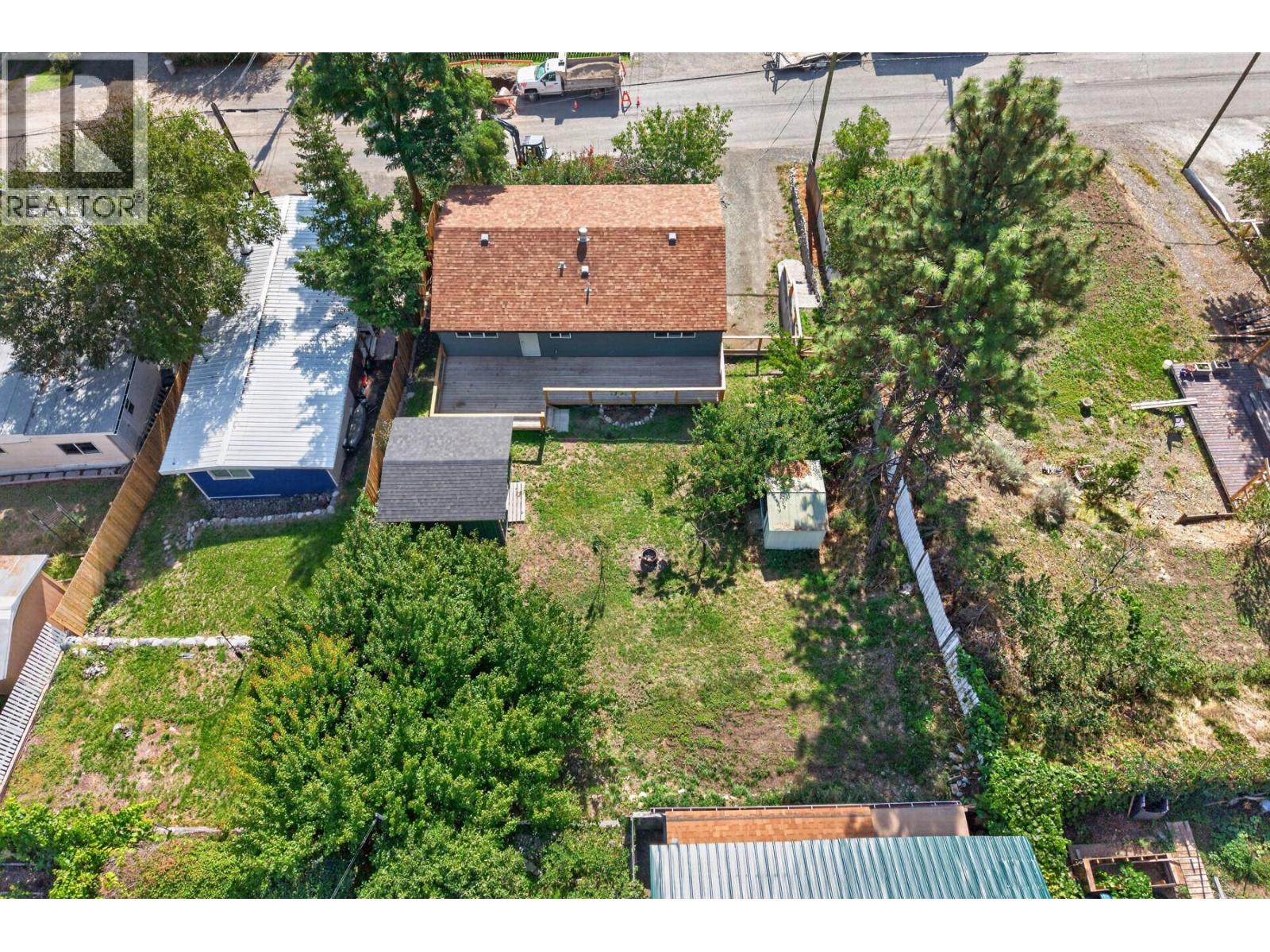 677 Columbia Street - Image 50