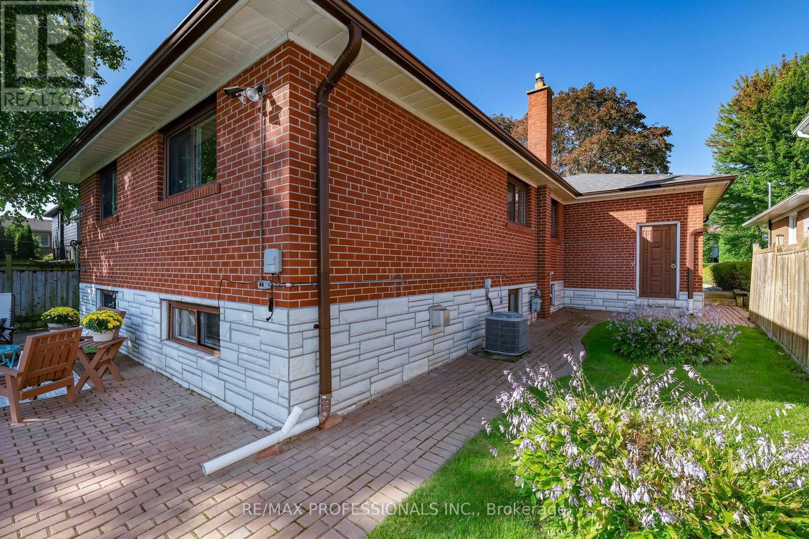 97 FREEMONT AVENUE - Image 45