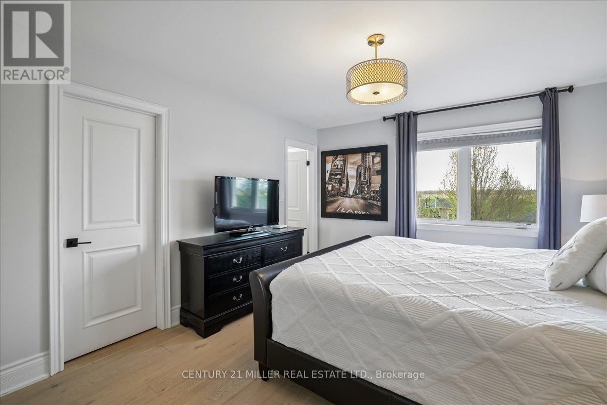 3348 SKIPTON LANE - Image 24