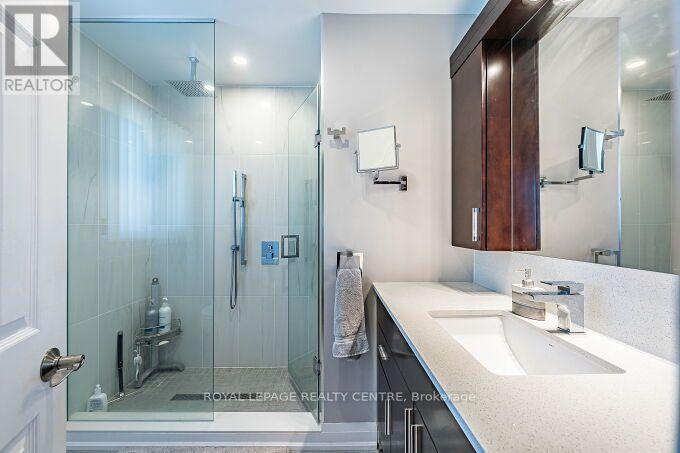 671 LOUIS DRIVE - Image 34