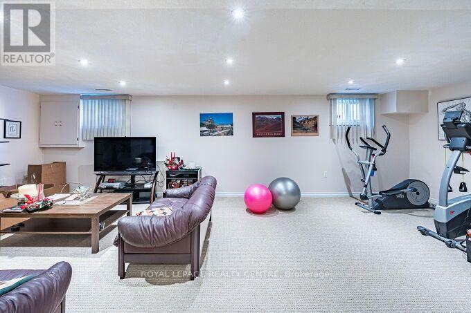 671 LOUIS DRIVE - Image 38