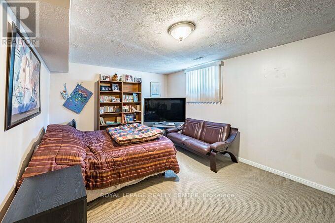 671 LOUIS DRIVE - Image 42