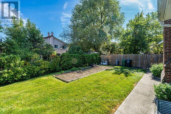671 LOUIS DRIVE - Image 43