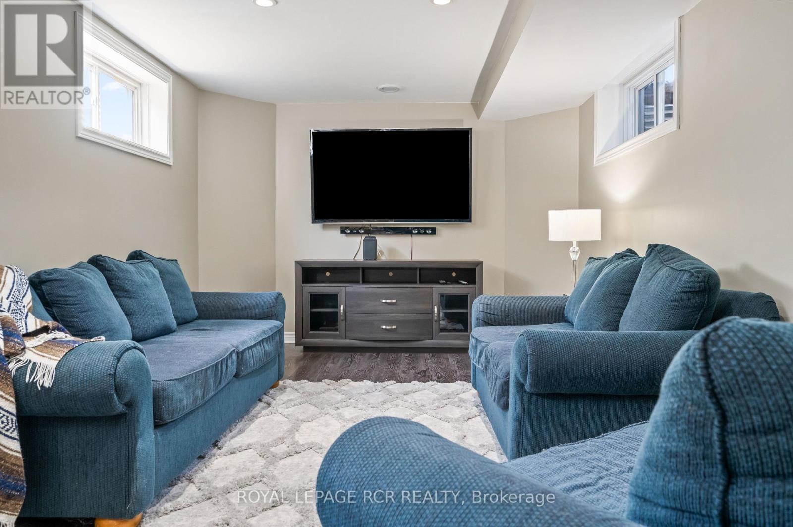 170 ELAINE DRIVE - Image 33