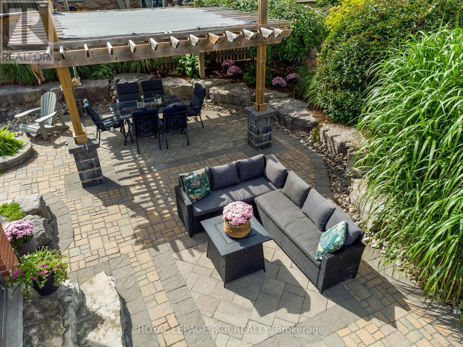 170 ELAINE DRIVE - Image 38