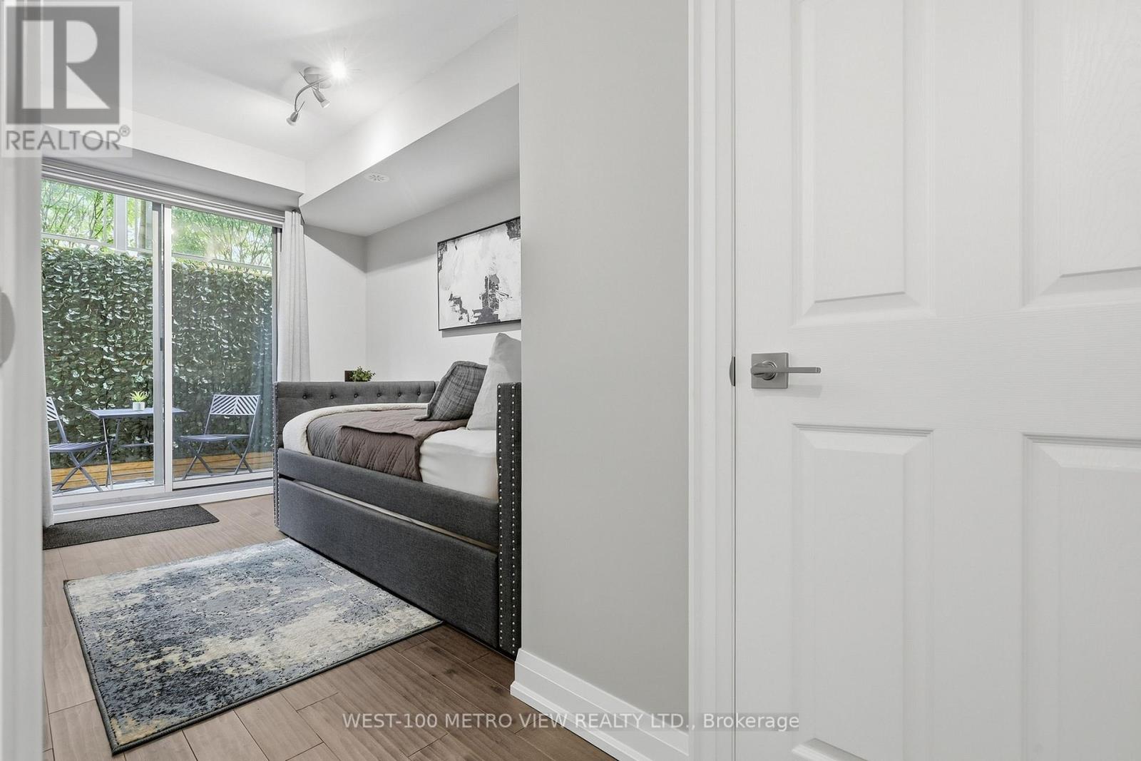 #102 3 APPLEWOOD LANE - Image 11