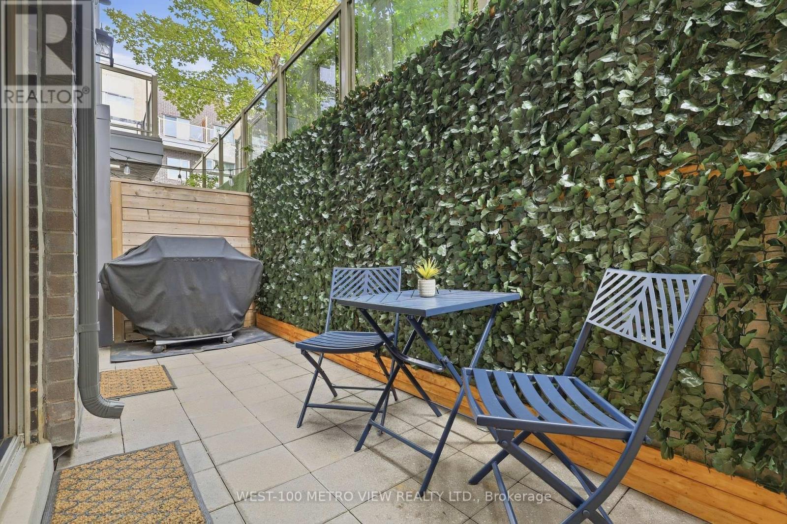 #102 3 APPLEWOOD LANE - Image 15