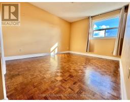 Bedroom 5 - 1049 Wetherby Lane E, Mississauga, ON L4W4R9 Photo 12