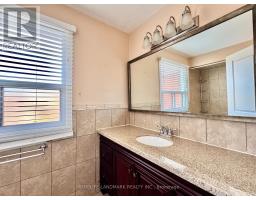 1049 Wetherby Lane E, Mississauga, ON L4W4R9 Photo 14