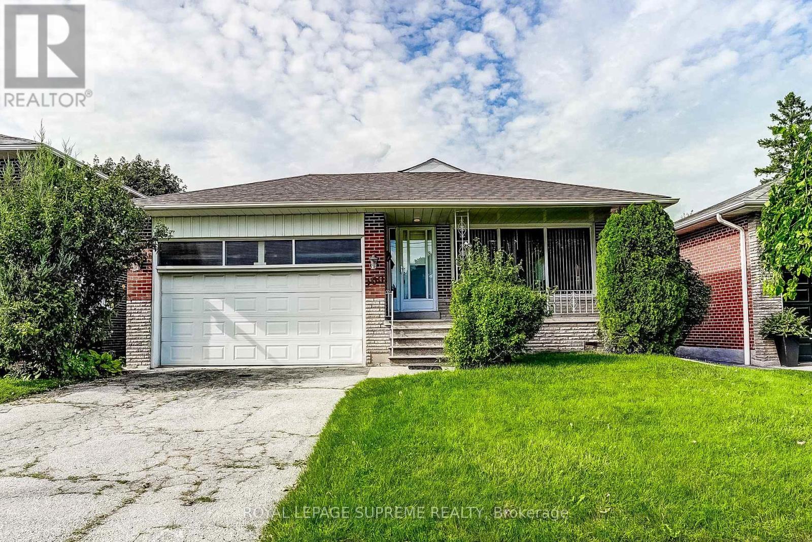 Photo of 100 Summitcrest Drive