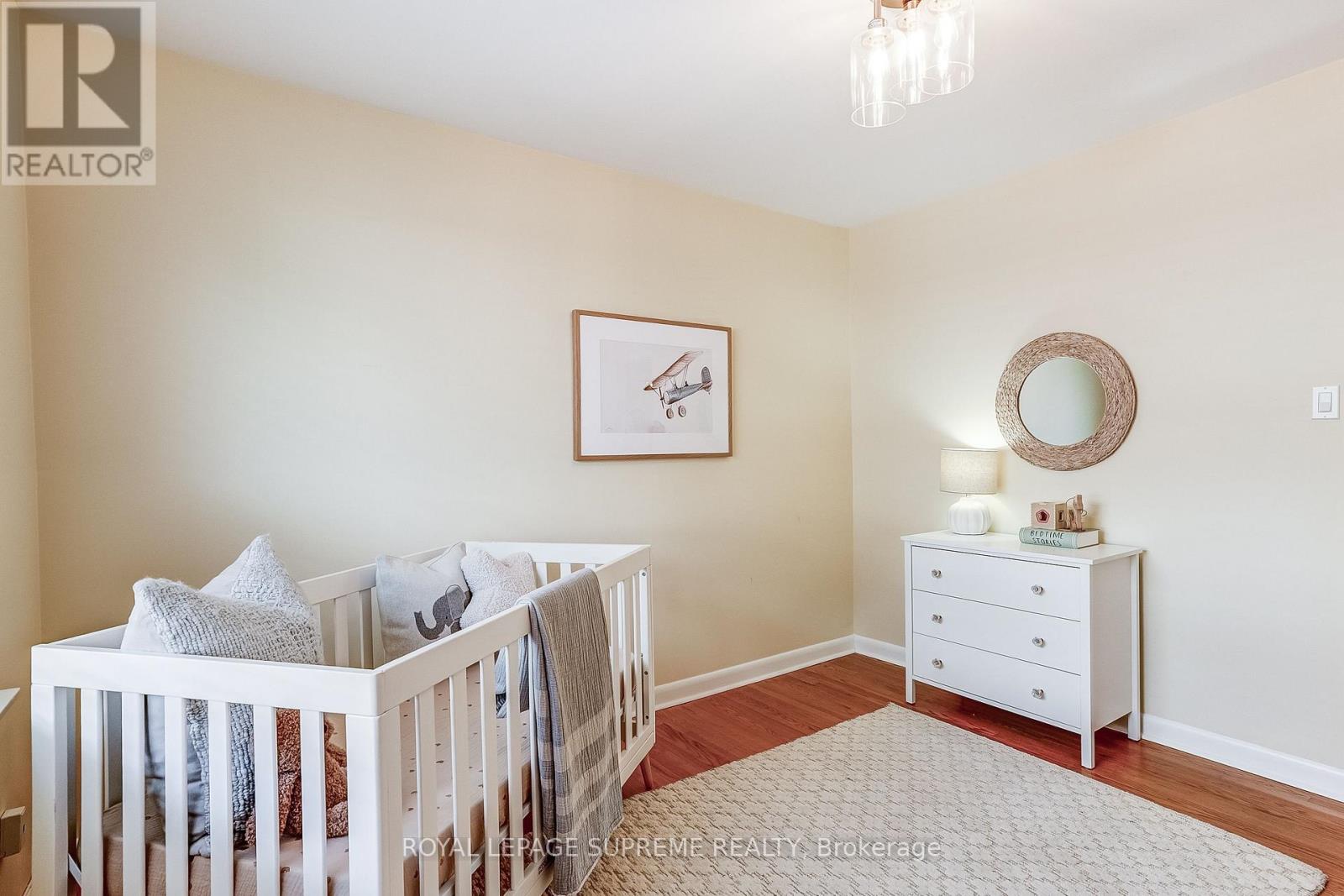 100 SUMMITCREST DRIVE - 21