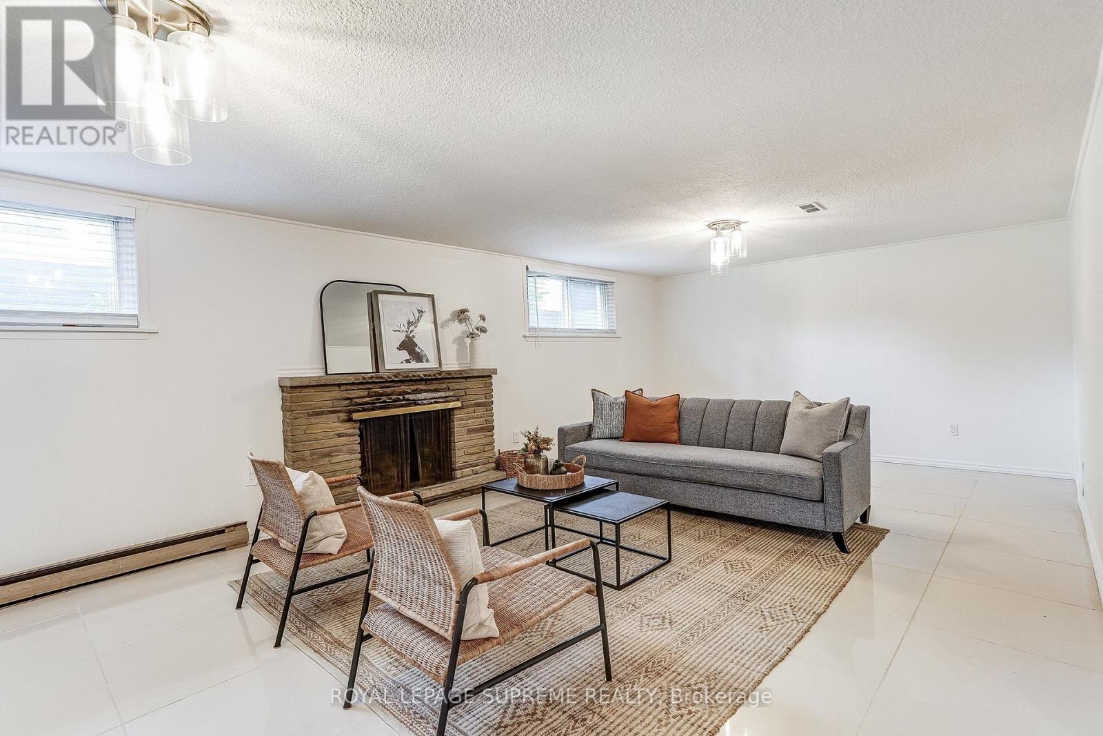 100 SUMMITCREST DRIVE - Image 39