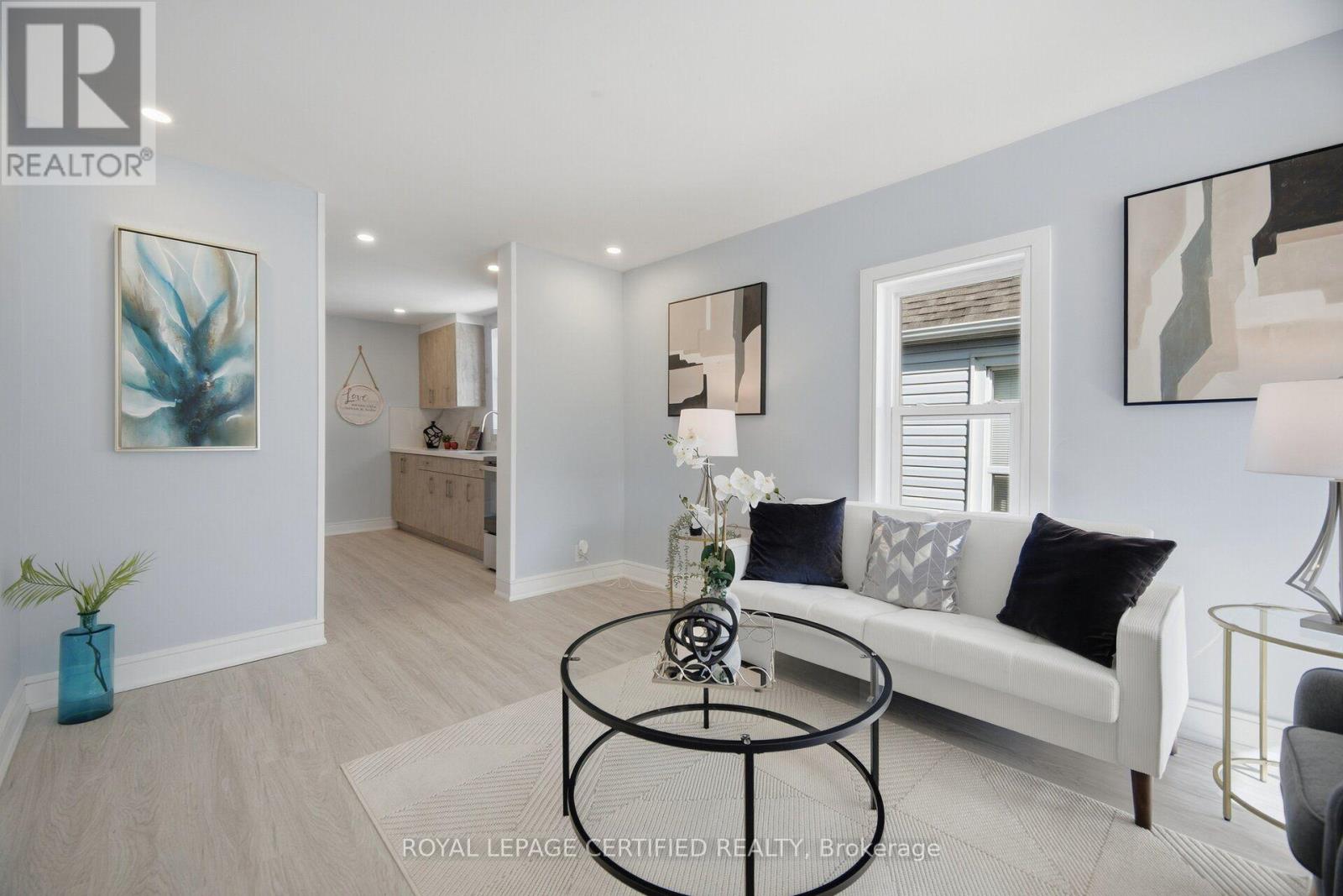 1019 OGDEN AVENUE - 13