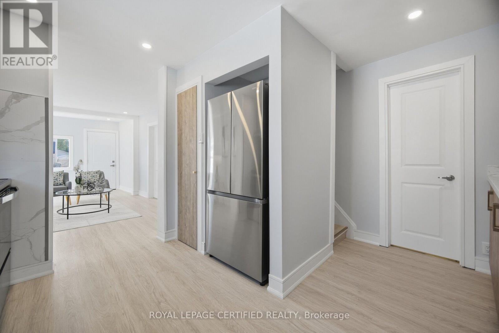 1019 OGDEN AVENUE - Image 18