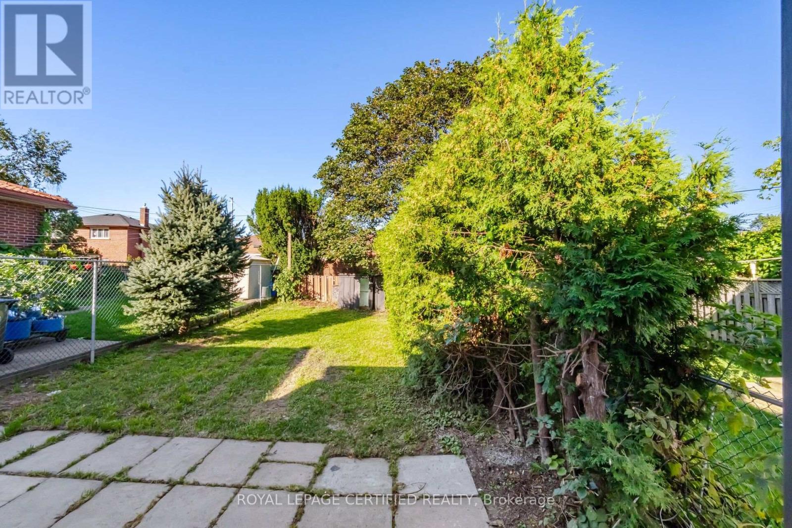 1019 OGDEN AVENUE - 38