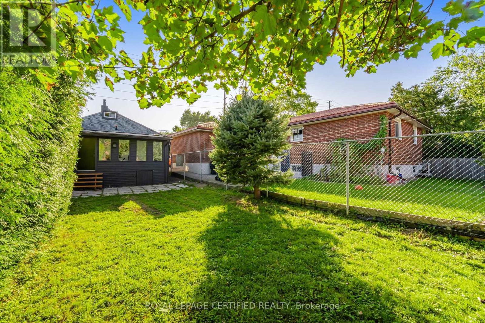 1019 OGDEN AVENUE - 43