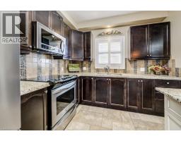 3pc Bathroom - 300 Watervale Crescent, Kitchener, ON N2A0G7 Photo 11