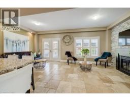 Living room - 300 Watervale Crescent, Kitchener, ON N2A0G7 Photo 12