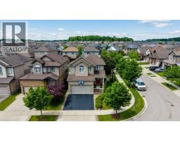 300 Watervale Crescent, Kitchener, ON N2A0G7 Photo 45