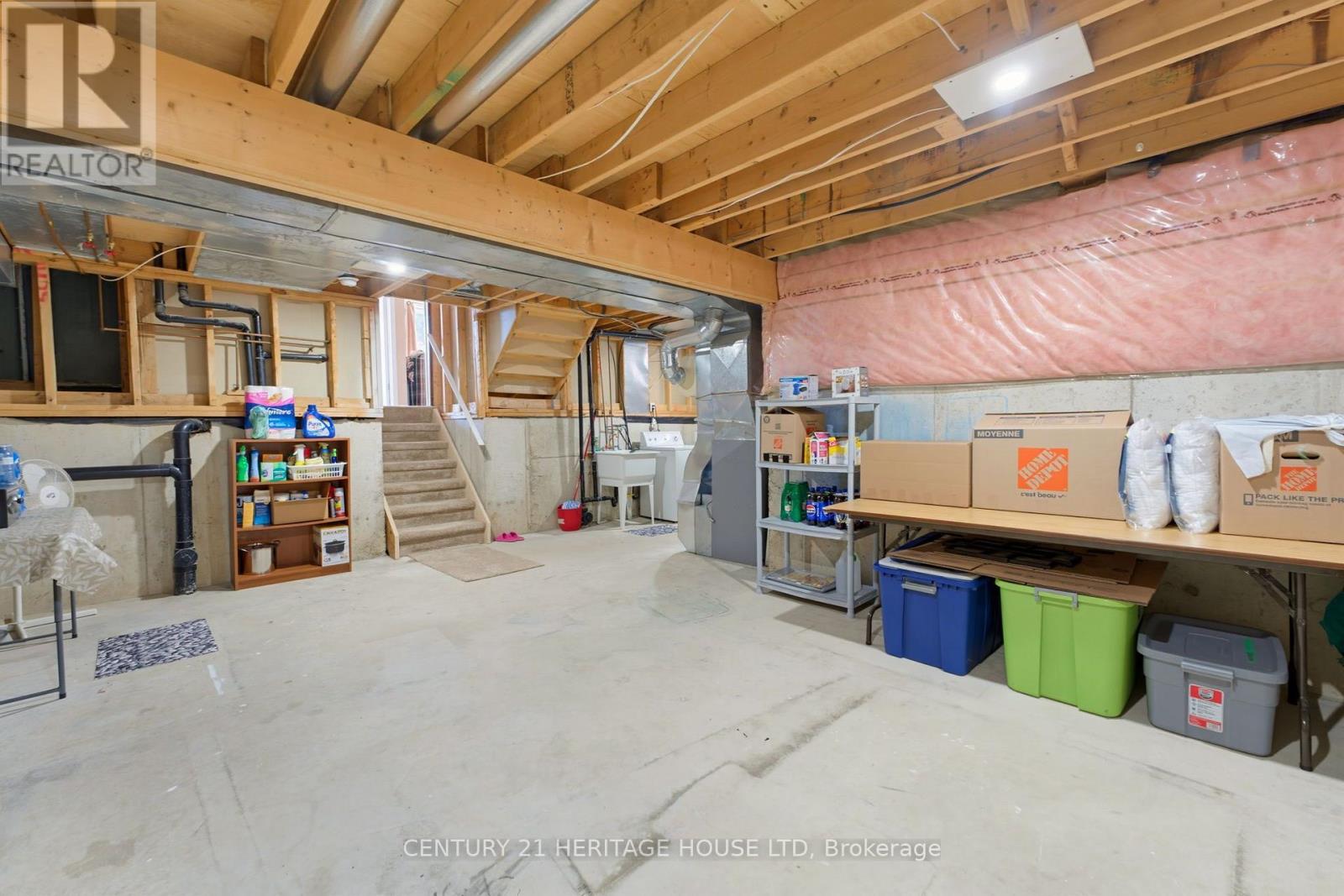 42 BUCHANAN CRESCENT - 21