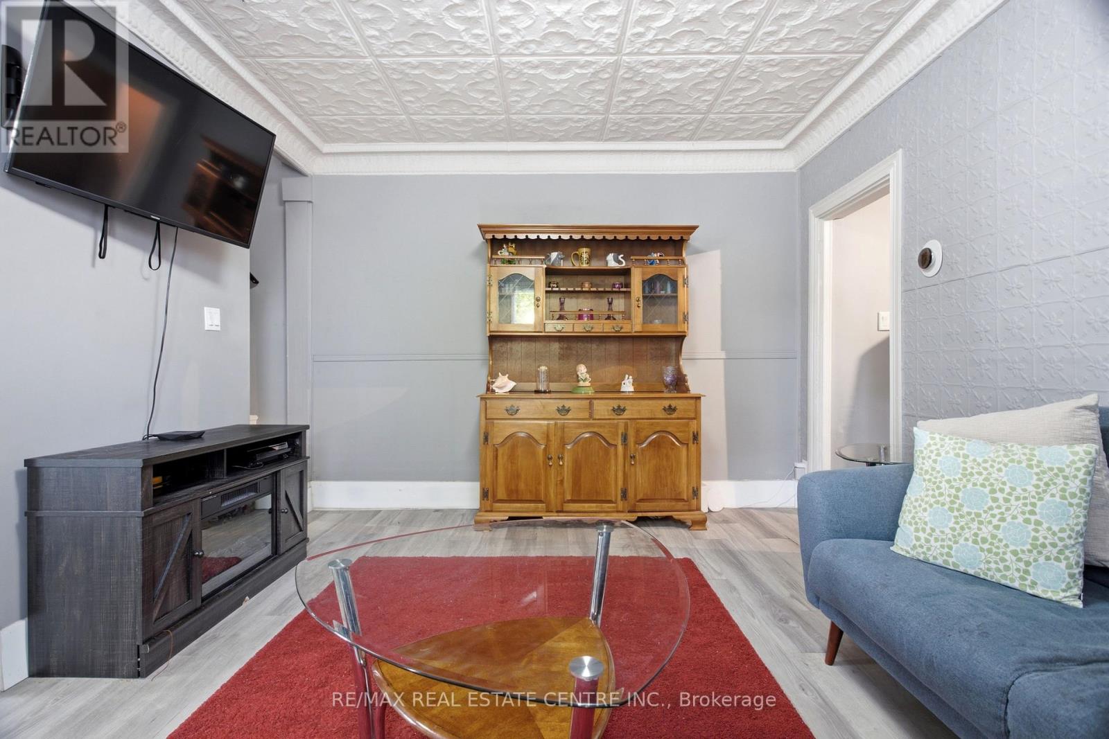 1108 QUEENSTON ROAD - 10