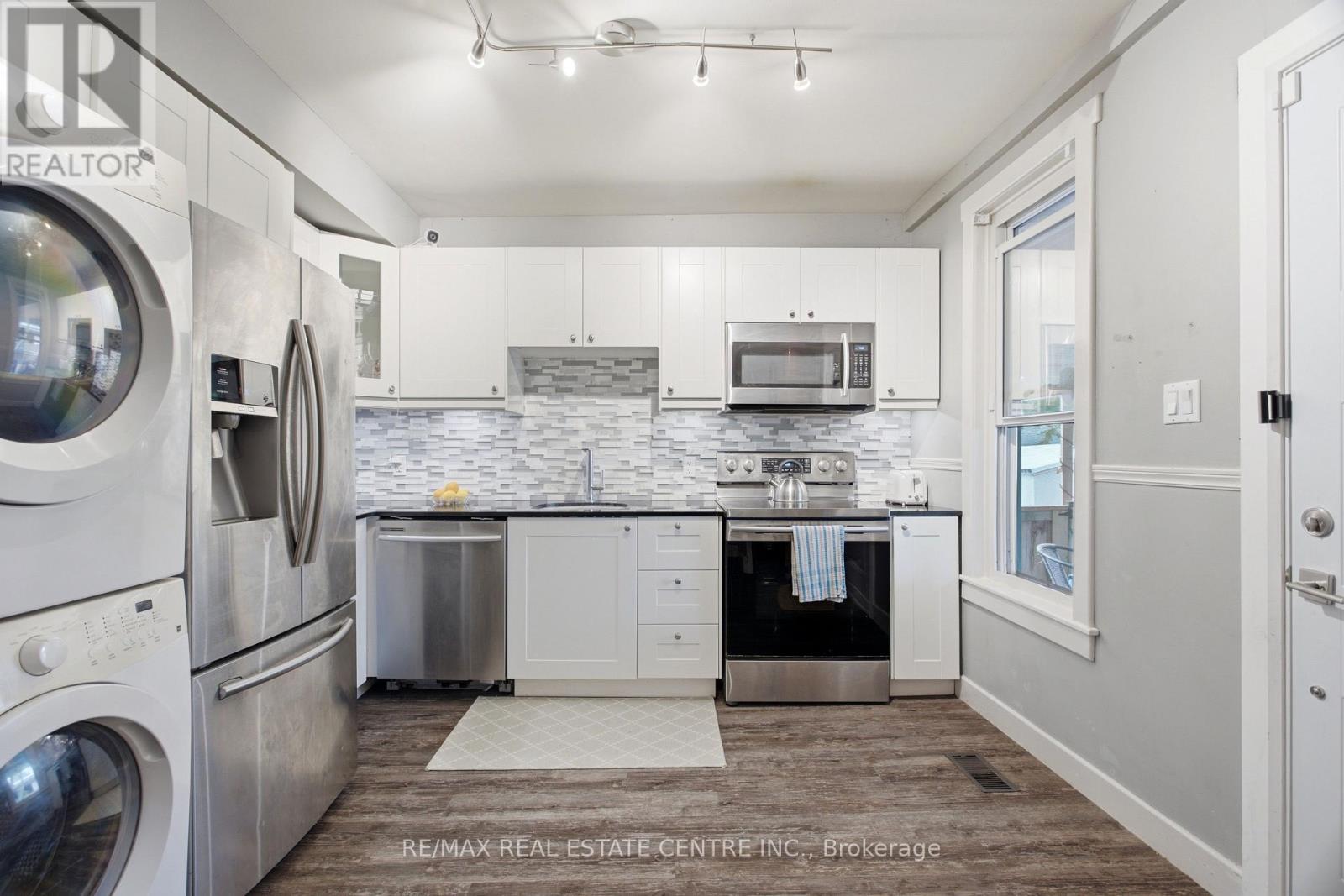 1108 QUEENSTON ROAD - 14