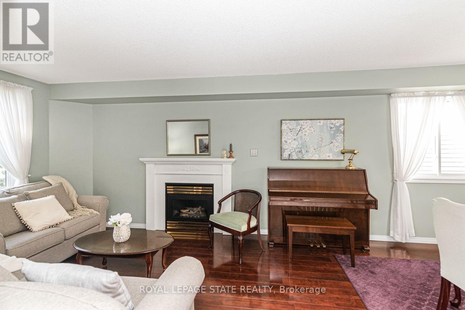 10 RICHVIEW DRIVE - 8