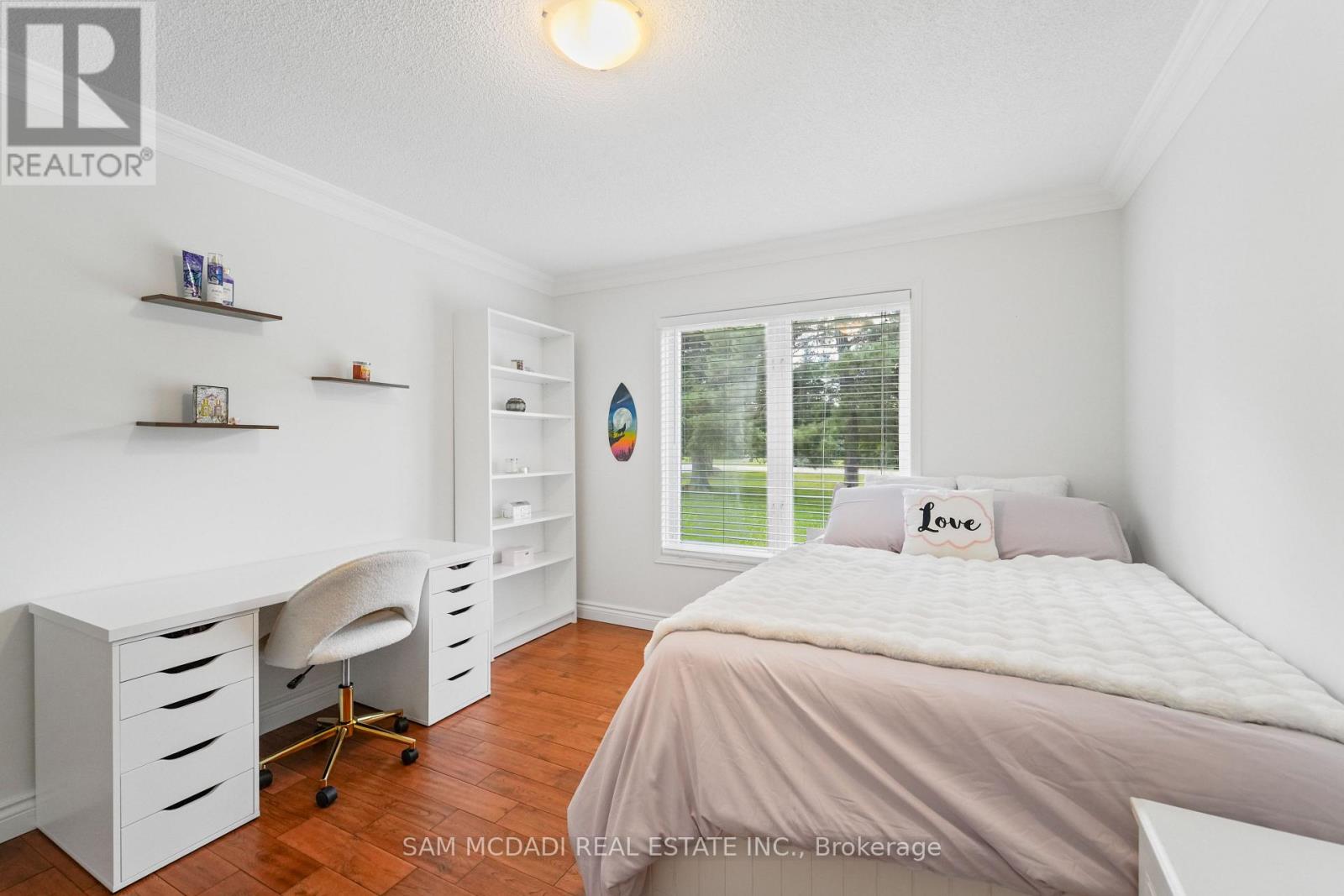 2 SHERMAN DRIVE - Image 25