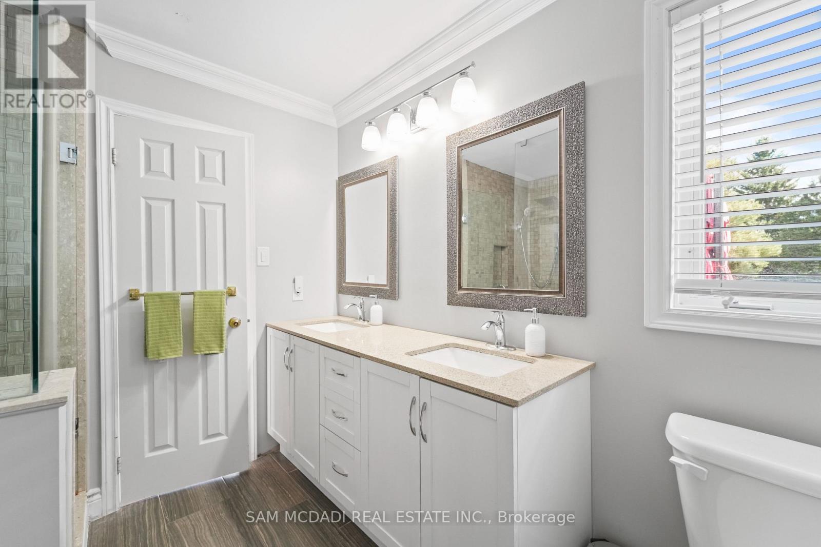 2 SHERMAN DRIVE - Image 31