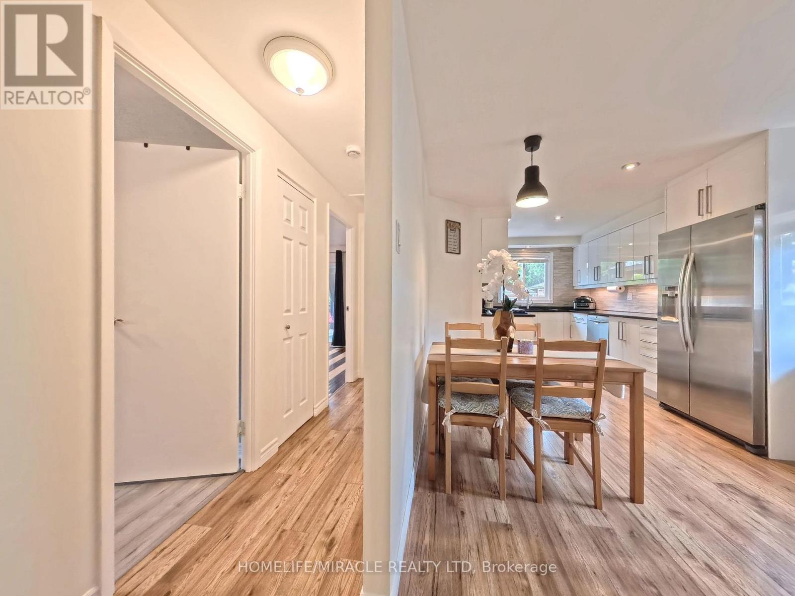 380 GRANGEWOOD DRIVE - 20