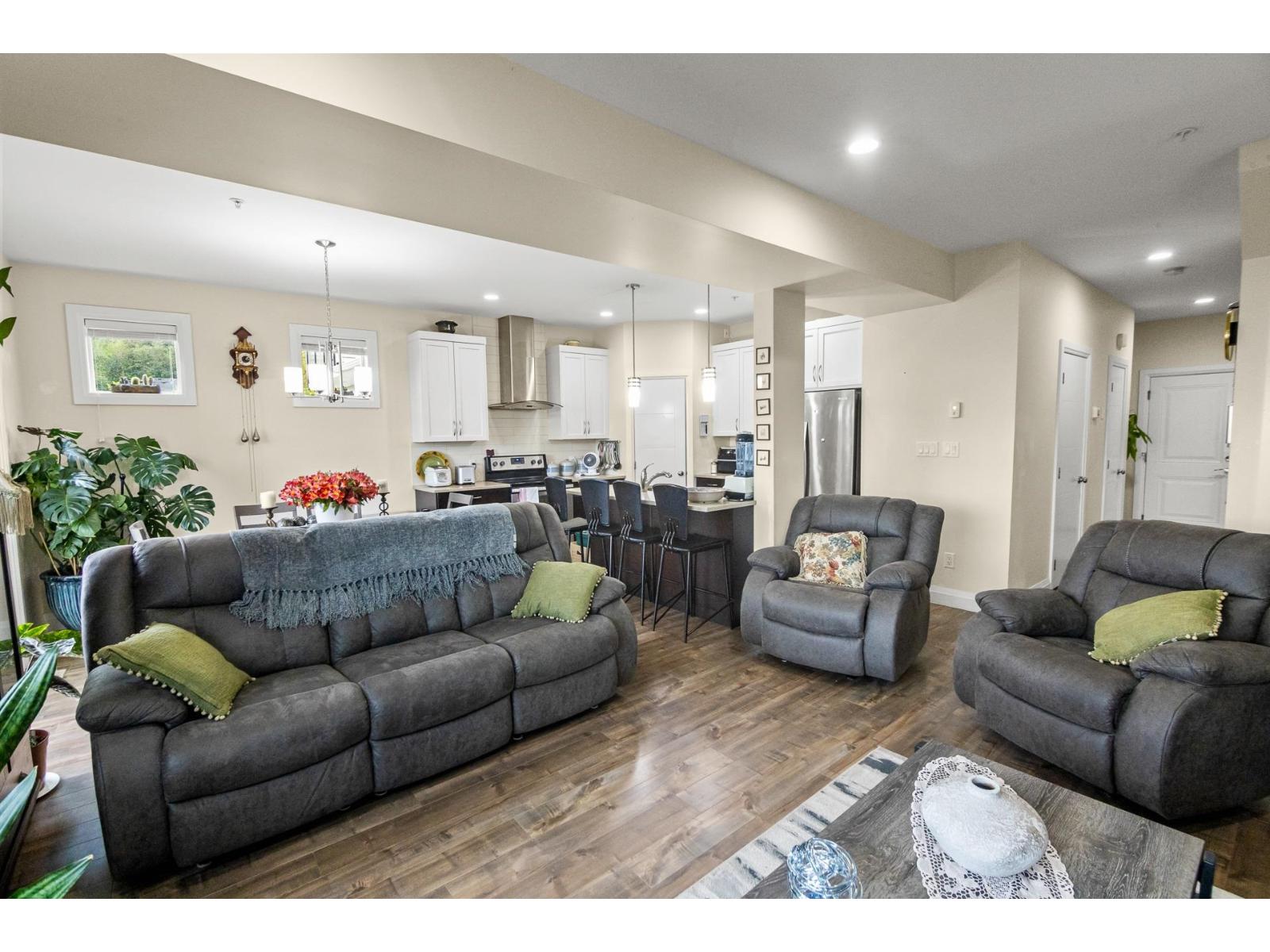 38 47042 MACFARLANE PLACE, Promontory, Chilliwack — photo 4