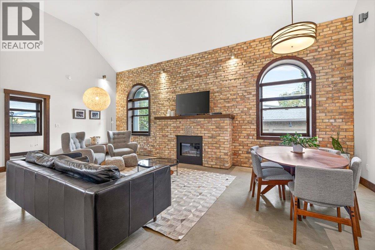 #4 392 4TH Avenue - Image 18