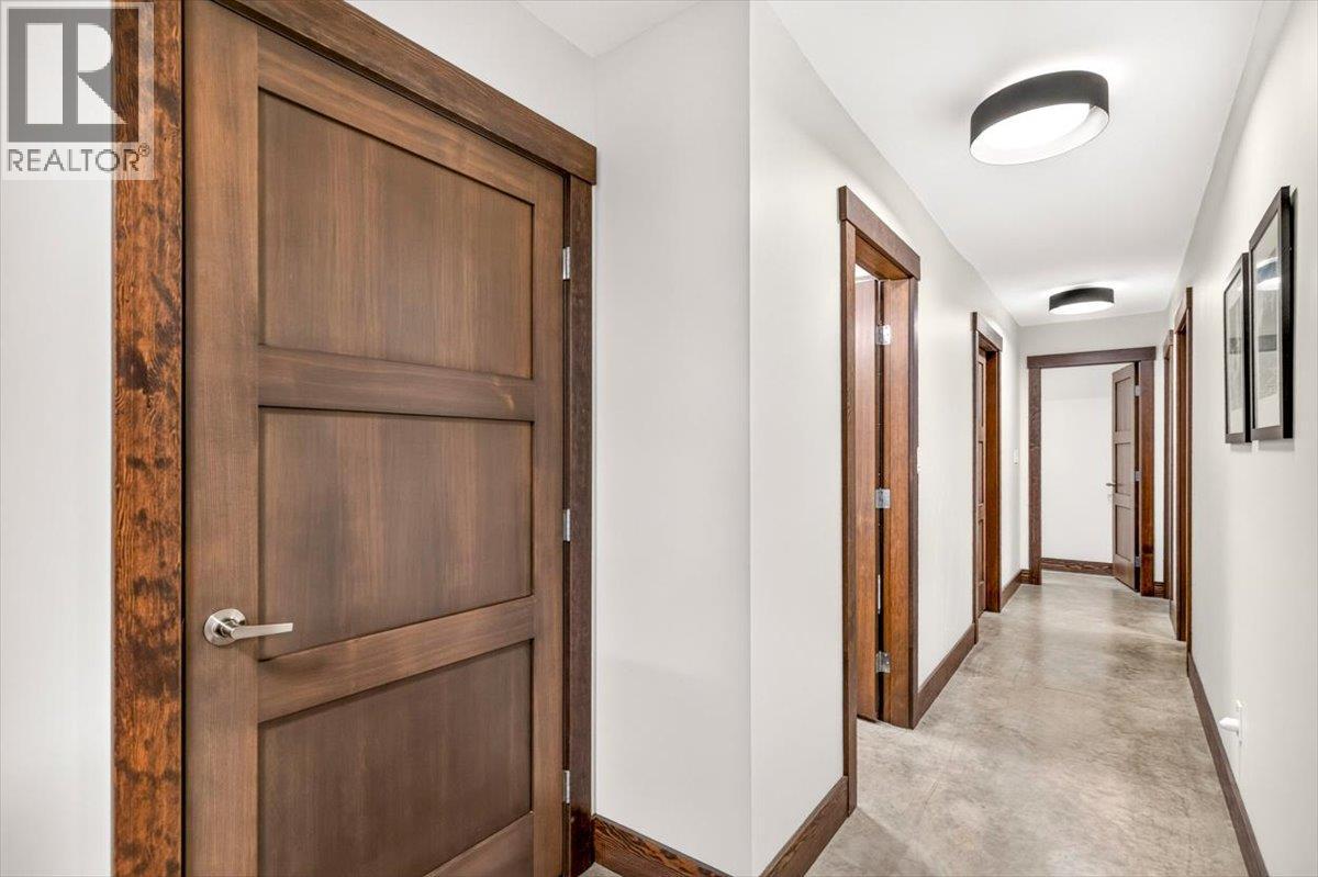 #4 392 4TH Avenue - 41
