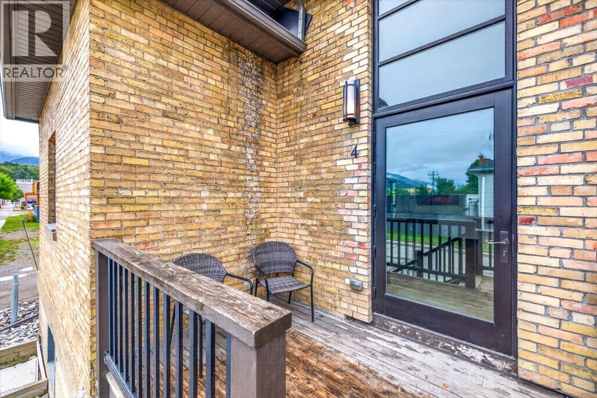 #4 392 4TH Avenue - Image 60
