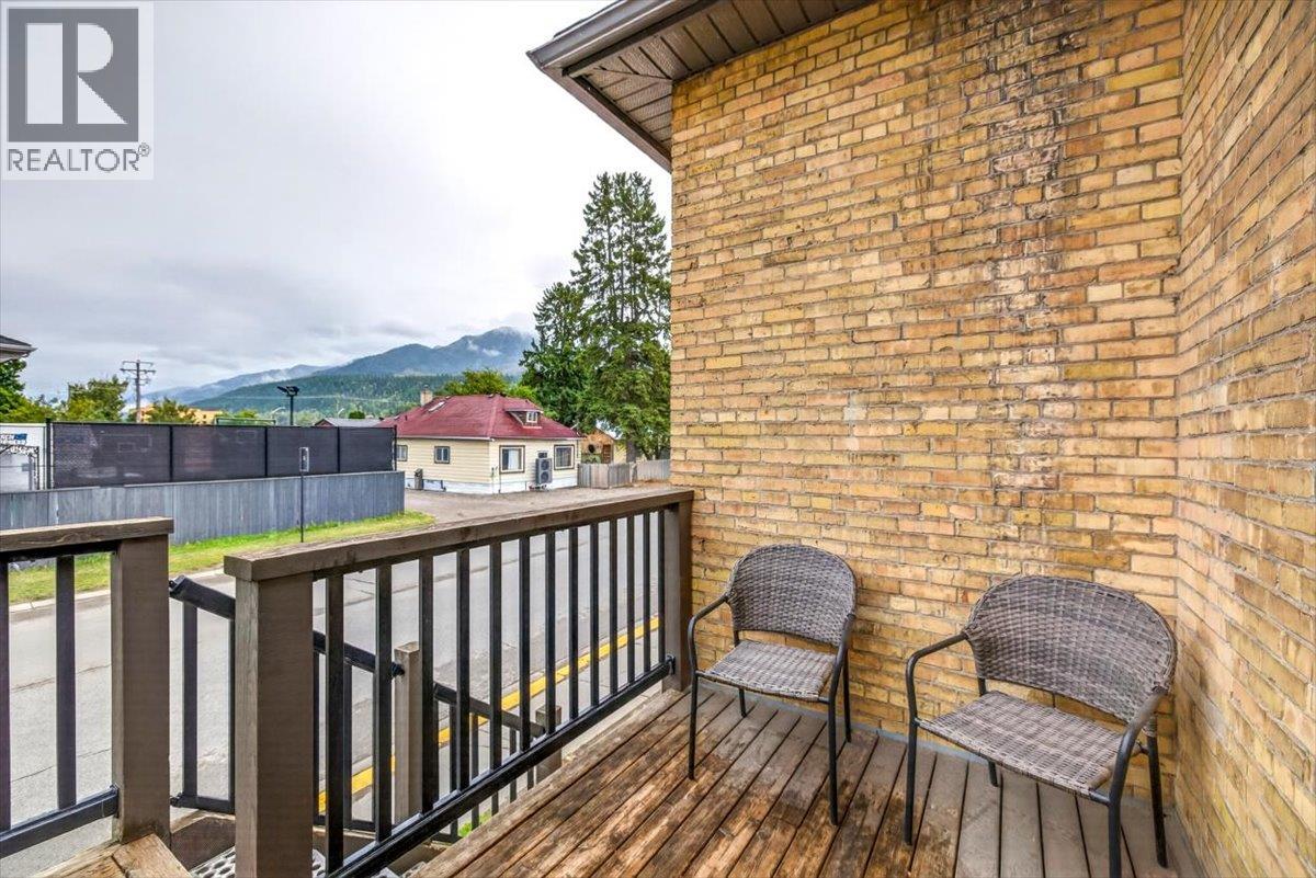 #4 392 4TH Avenue - Image 61